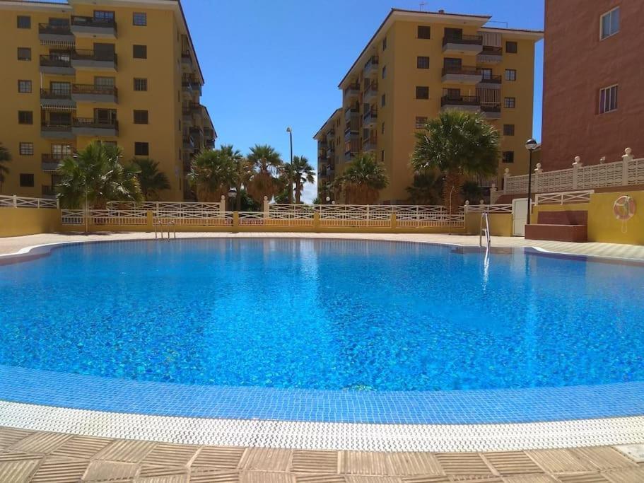 Apartamento Con Vistas Al Mar, Piscina Y Wifi Candelaria Luaran gambar
