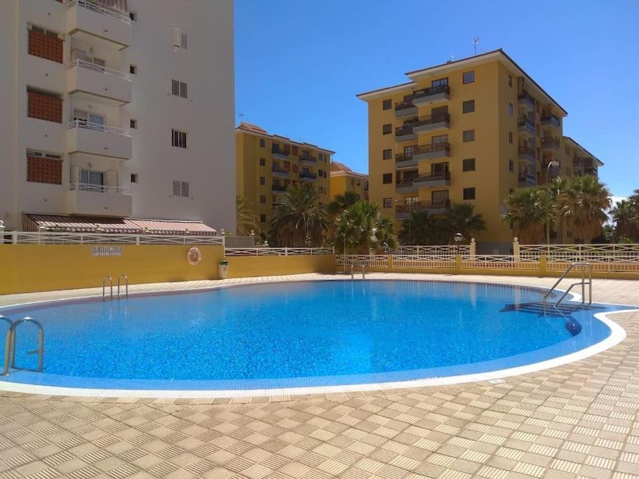 Apartamento Con Vistas Al Mar, Piscina Y Wifi Candelaria Luaran gambar